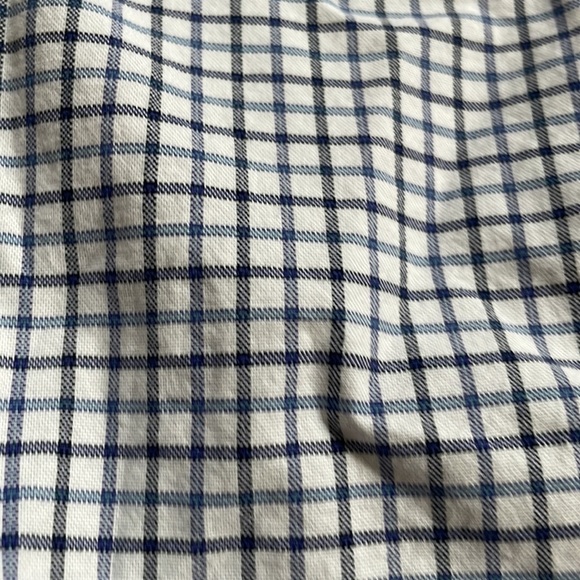 Men’s long sleeve button down - Picture 2 of 3